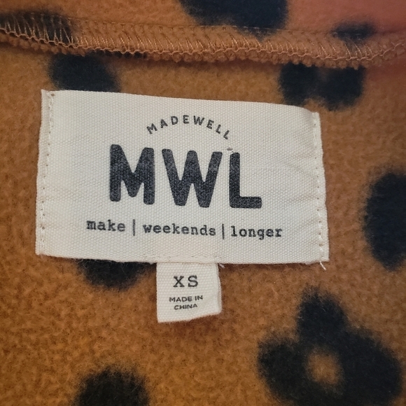 Madewell MWL Betterfleece Half-Zip Sweatshirt in Cheetah Print, Size XS - Picture 9 of 10